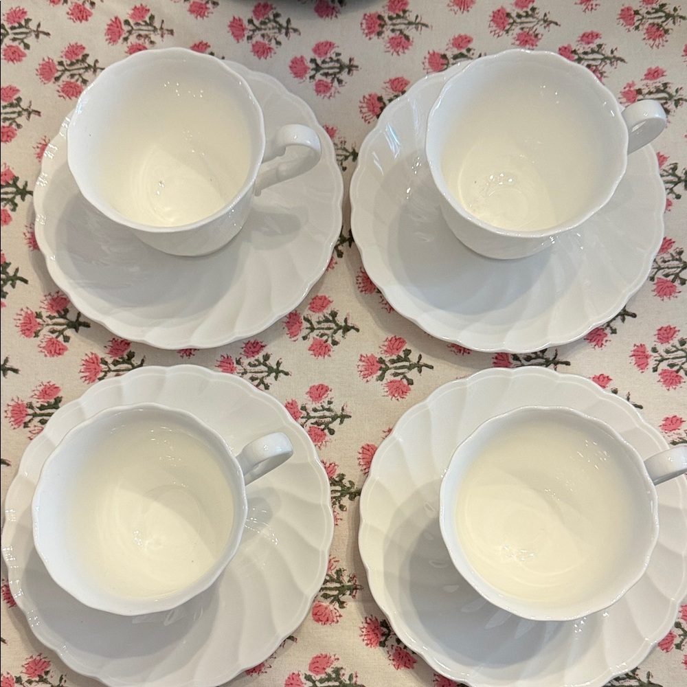 Noritake Windsor White Teacup and Saucer Set - Scalloped Swirl Pattern